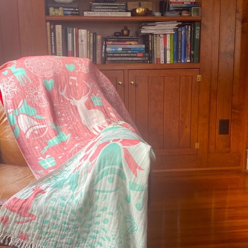 Christmas Bells Music + Woodland Reversible 2 Sides Organic Cotton Weave Throw - Picture 5 of 16